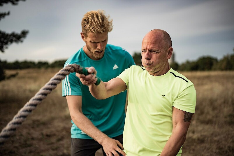 Intensives Outdoor HIIT Training